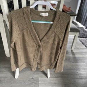 sage green crop top sweater size medium